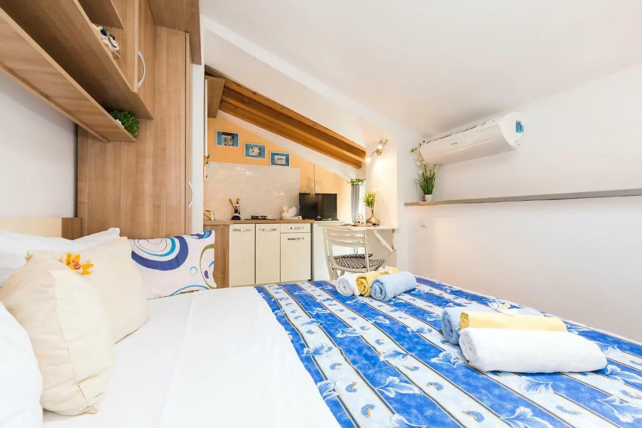 Appartamento Apartments&rooms Roberto B. Valun